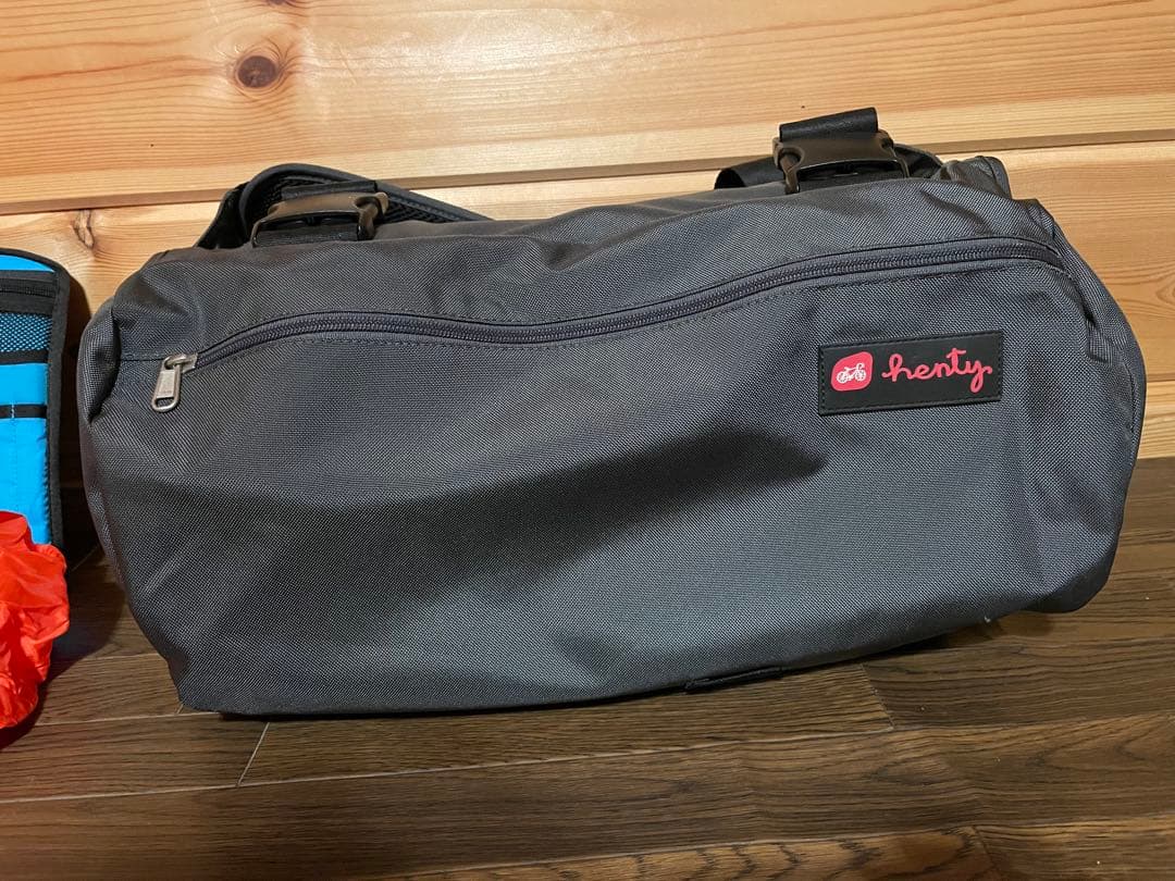 旅行かばん・小分けバッグ Henty Wingman Compact