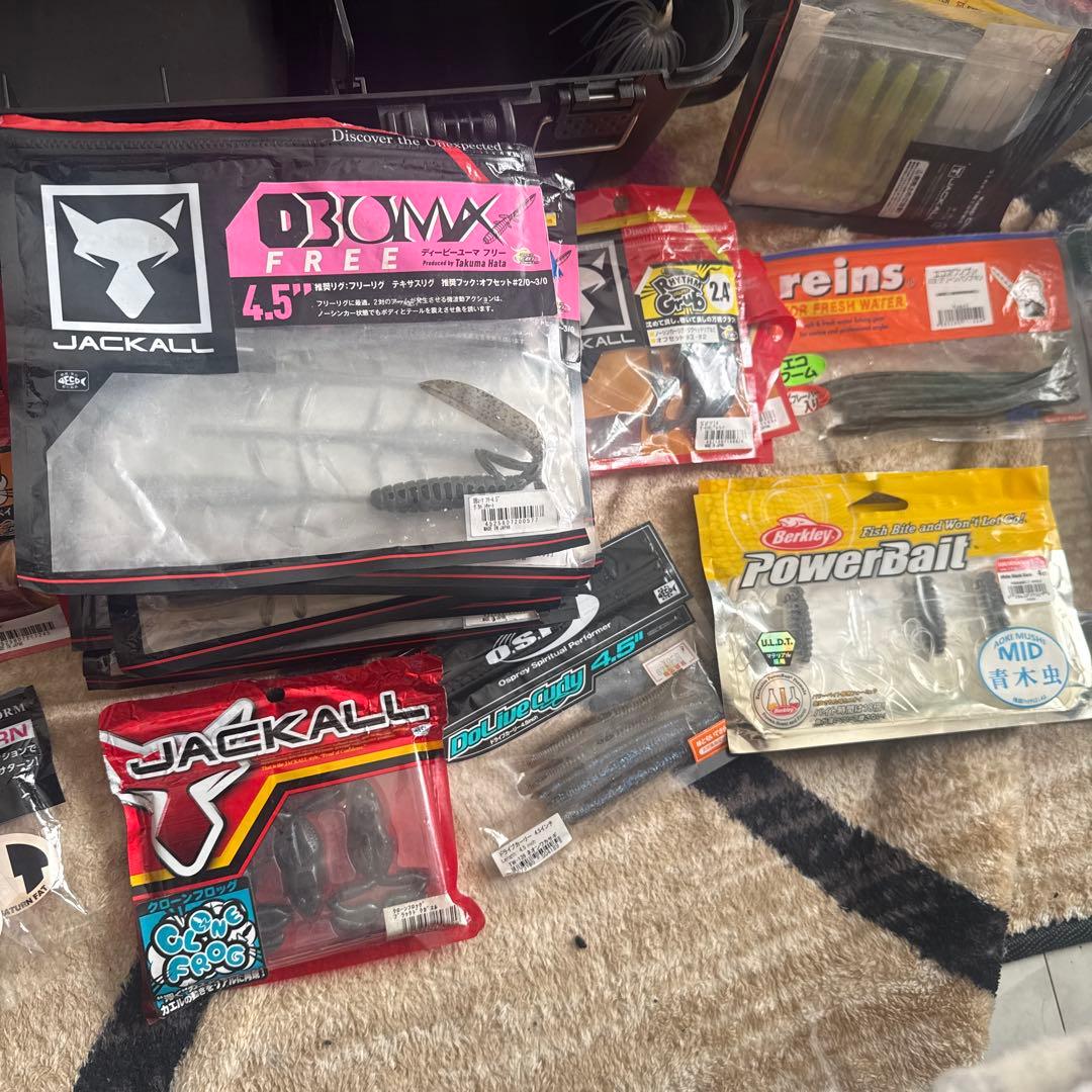 バス釣り引退セット　15メタニウムDC、18ポイズンアドレナ