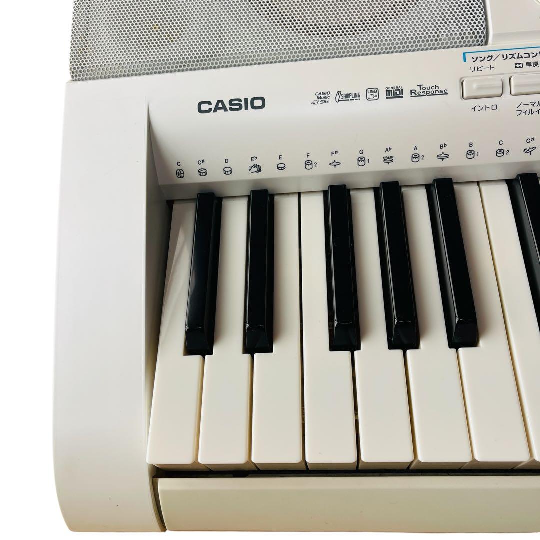 美品　CASIO LK-208 光ナビゲーション キーボード 電子ピアノ カシオ