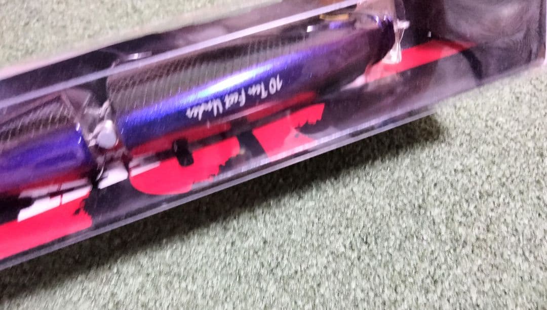 10 TEN FEET UNDER イェーガー イヨケンシャッド