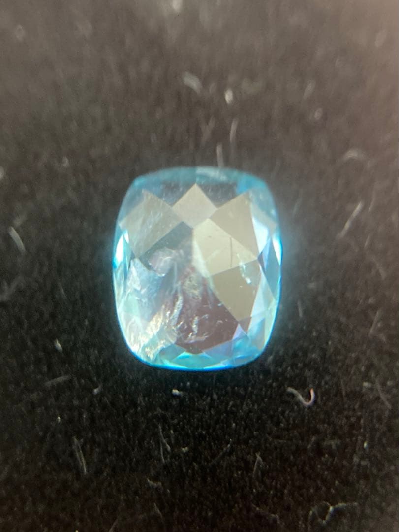 コーネルピン　0.992ct