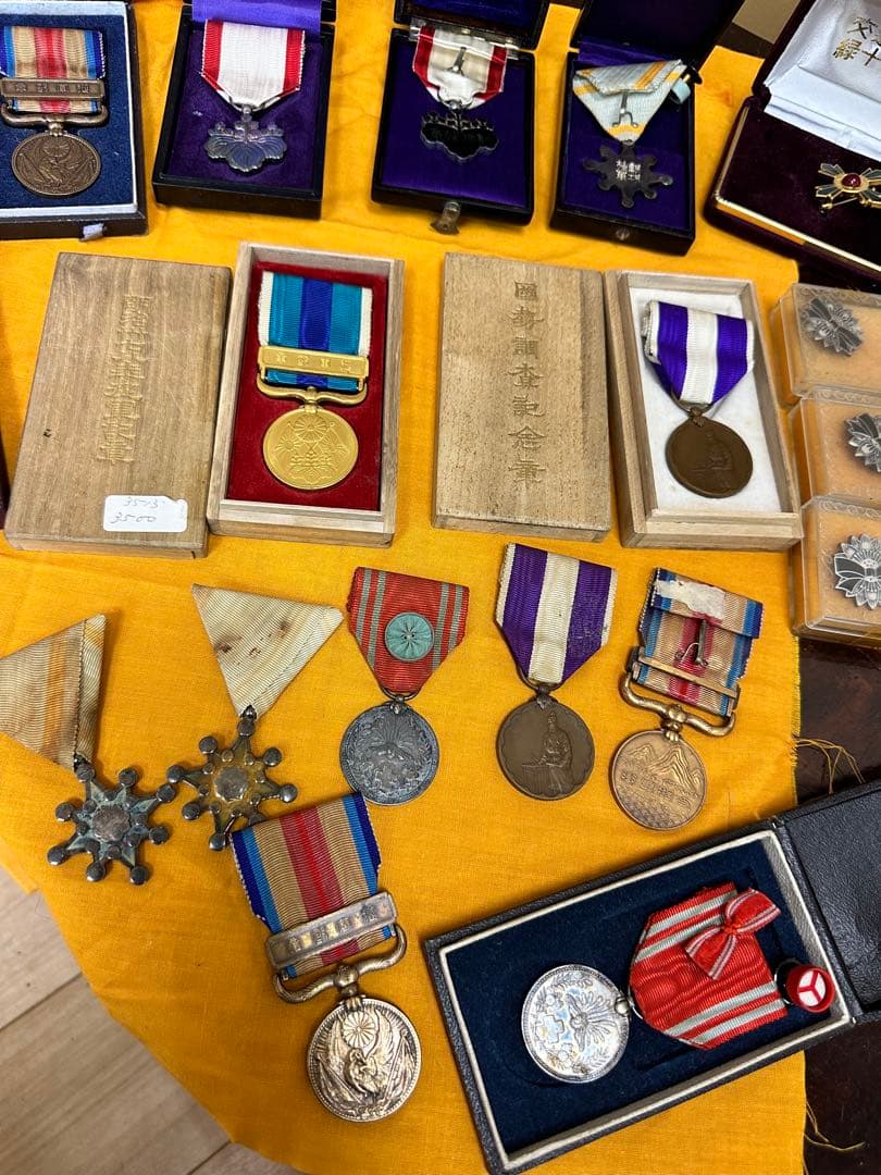 勲章まとめ売り　コレクション メダルセット 多数
