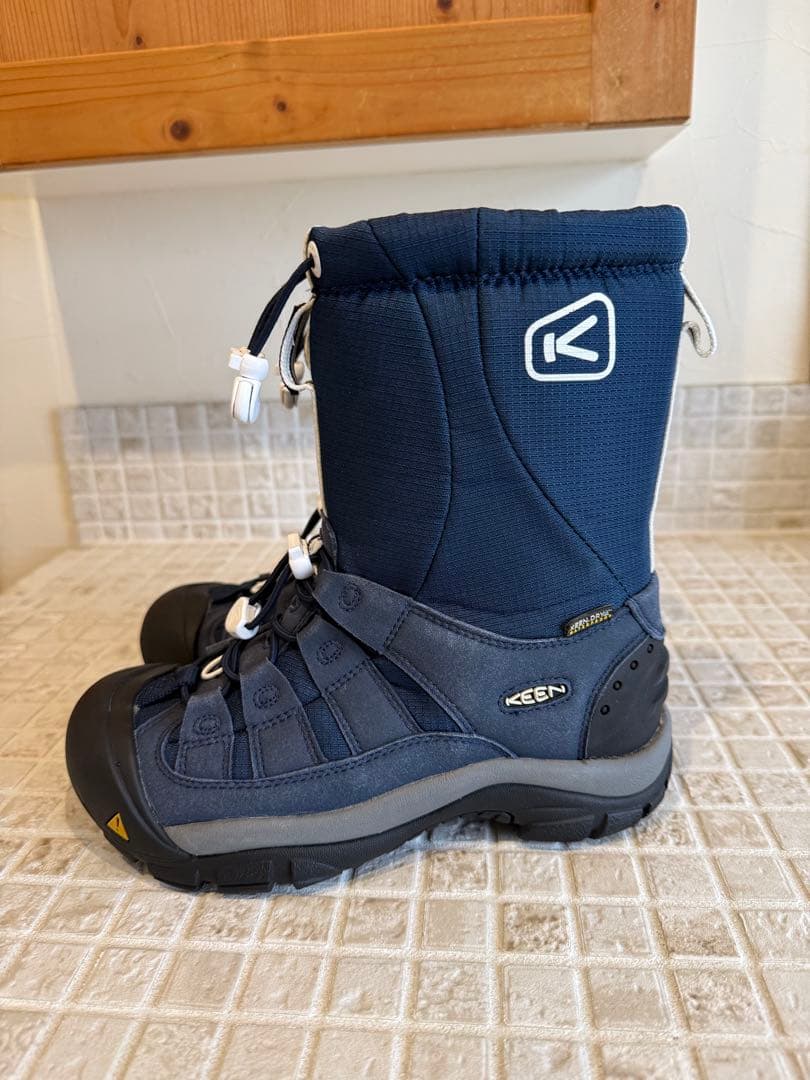 ☆ KEEN ウィンターブーツ 23 ☆