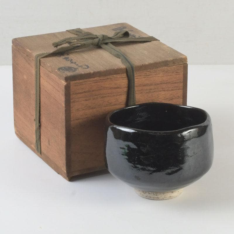 茶道具　楽吉左衛門　黒楽茶碗　共箱　V　9801