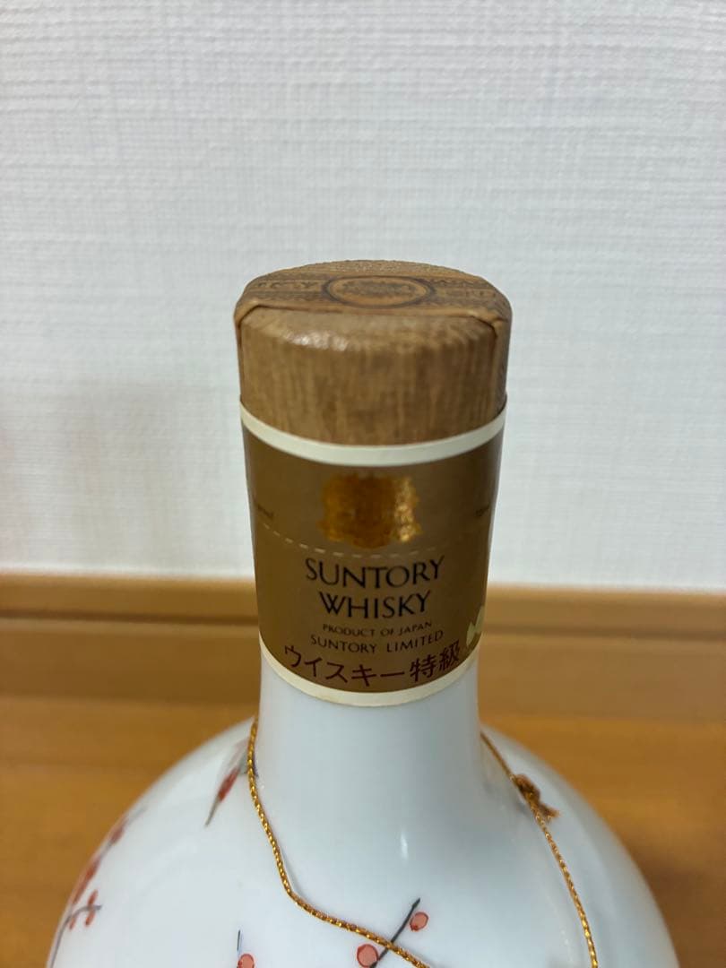 サントリー エクセレンス　有田焼ボトル 【古酒】ウイスキー