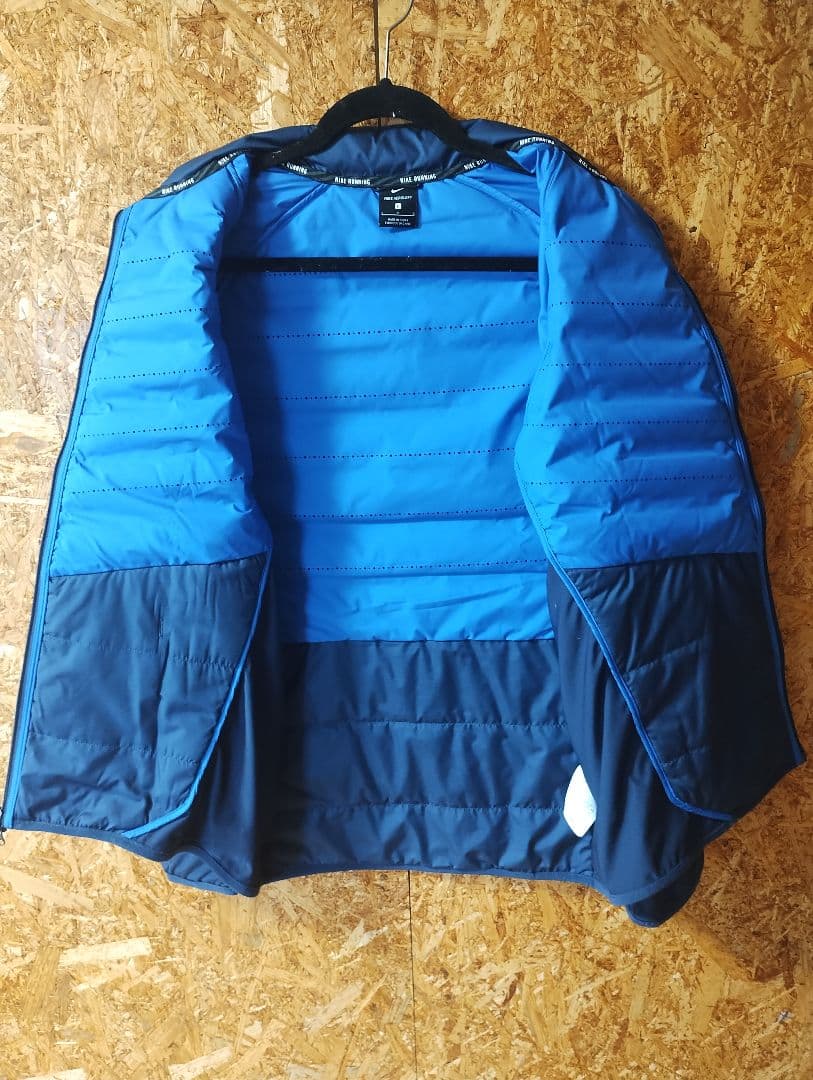 Nike ナイキ　エアロロフト　ランニング　Lサイズ