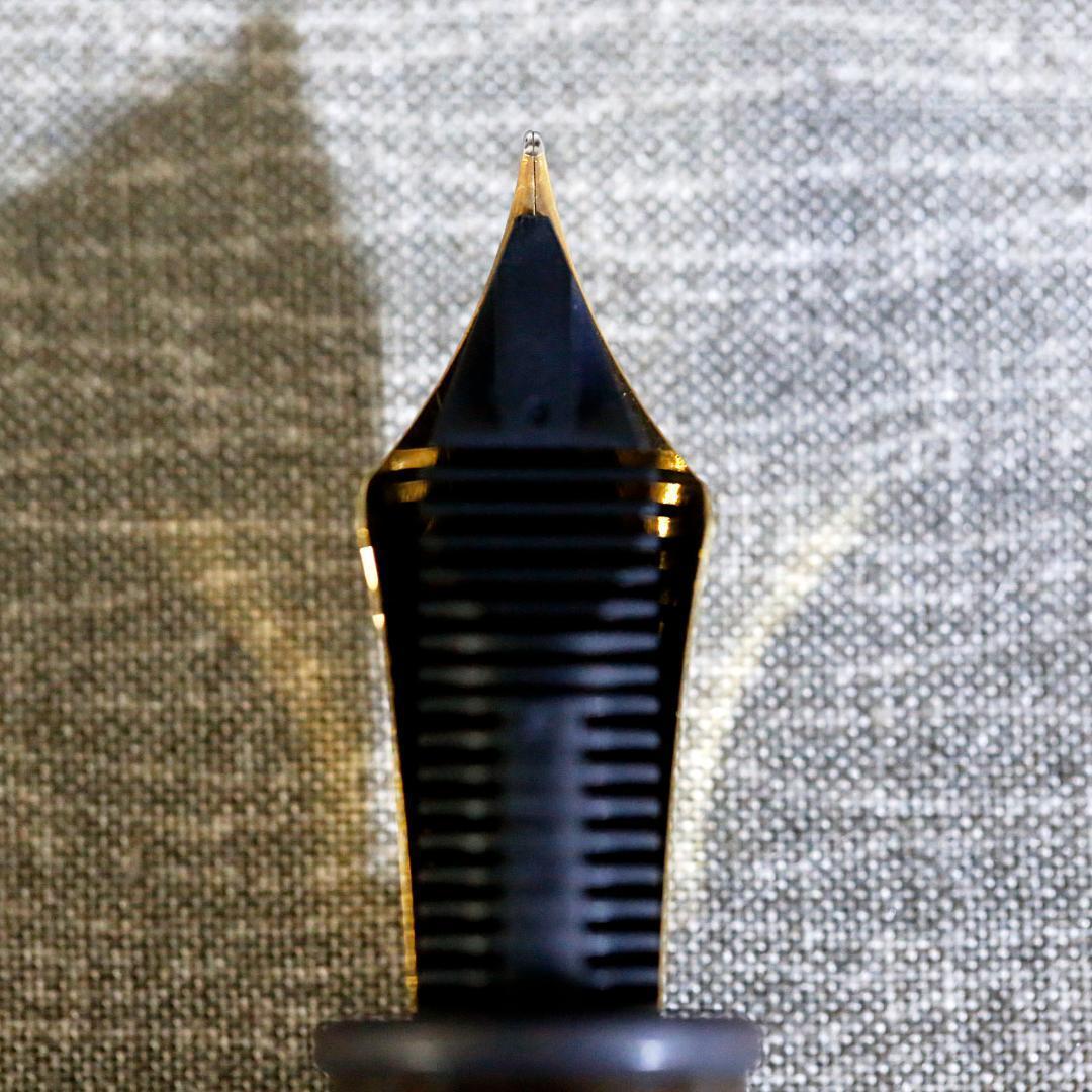 【レア 送料込み】モンブラン 万年筆　ヘミングウェイ　作家シリーズ １９９２年