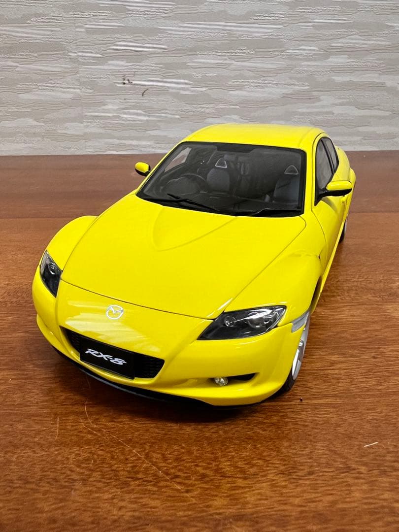 ミニカー1/18 箱あり AUTO art Mazda Rx-8 No.74