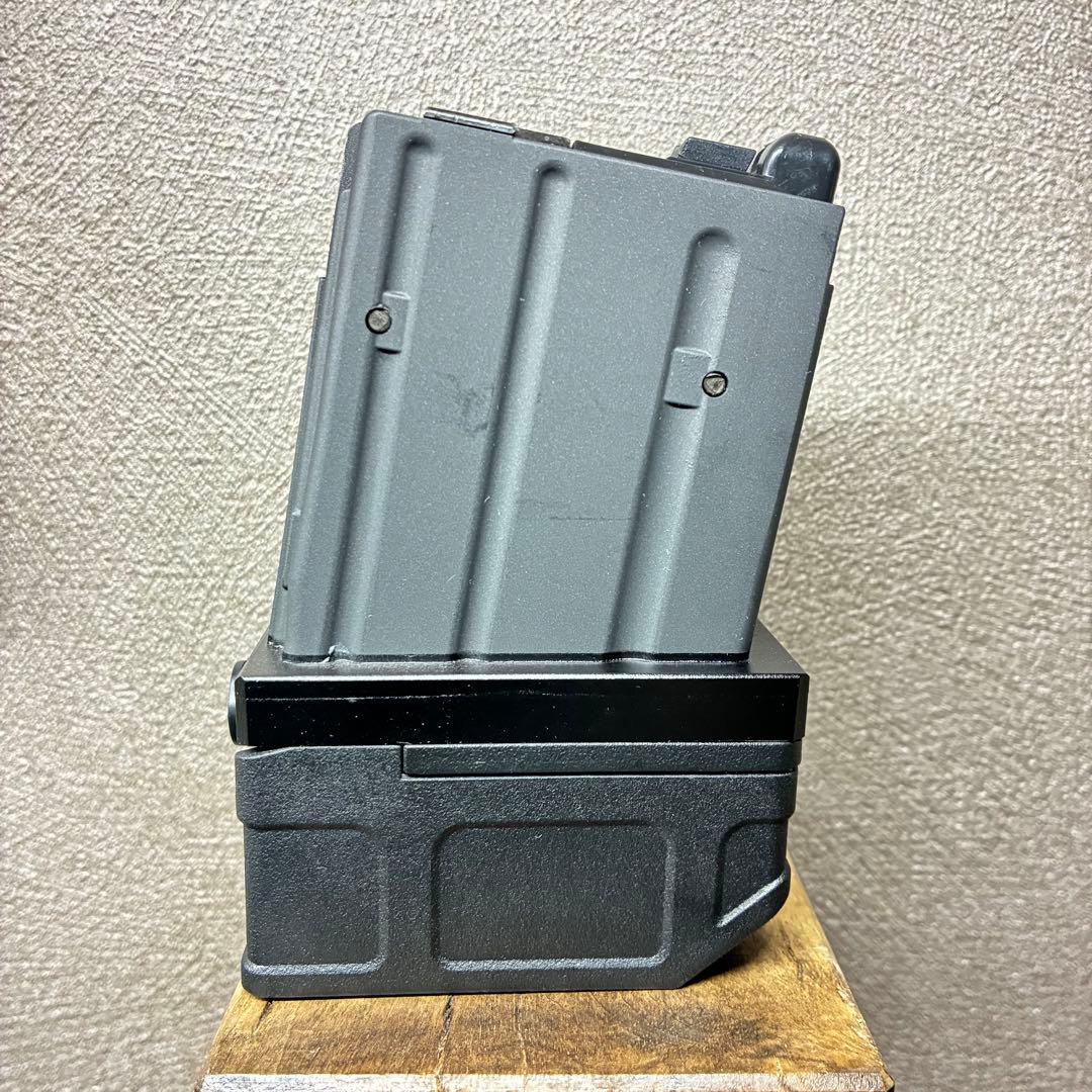 R8-05 東京マルイ GBB M4 マガジンアダプター 外部ソース仕様