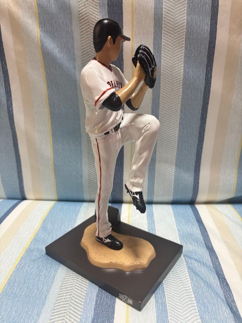 菅野智之 フィギュア 18 GIANTS