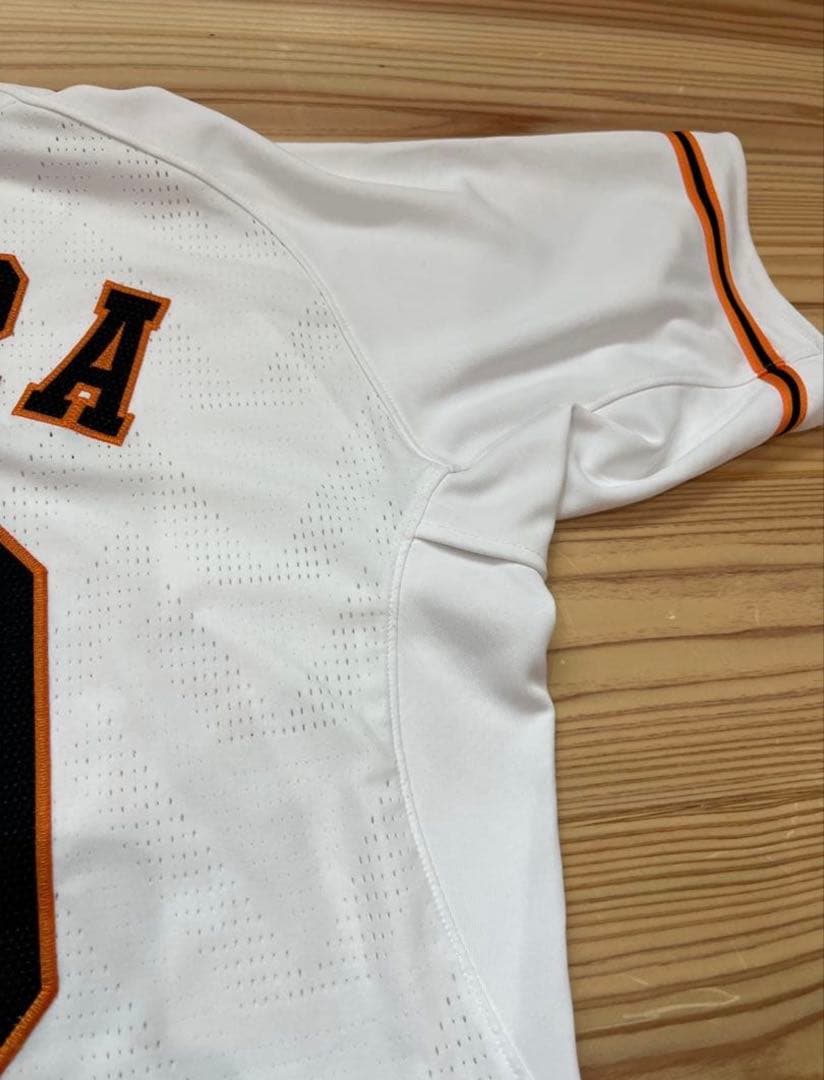 貴重タグ付き★ジャイアンツ上原浩治直筆サイン入り★現役最終年プロコレユニフォーム