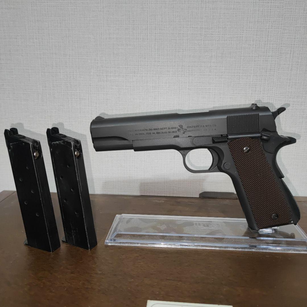東京マルイ ガスブローバック M1911A1 スペアマガジンつき