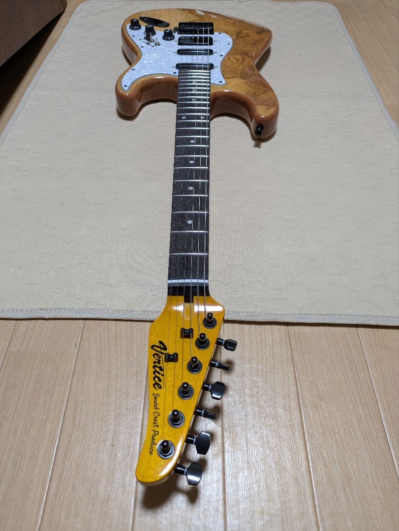 VERTICE S.C.P エレキギター
