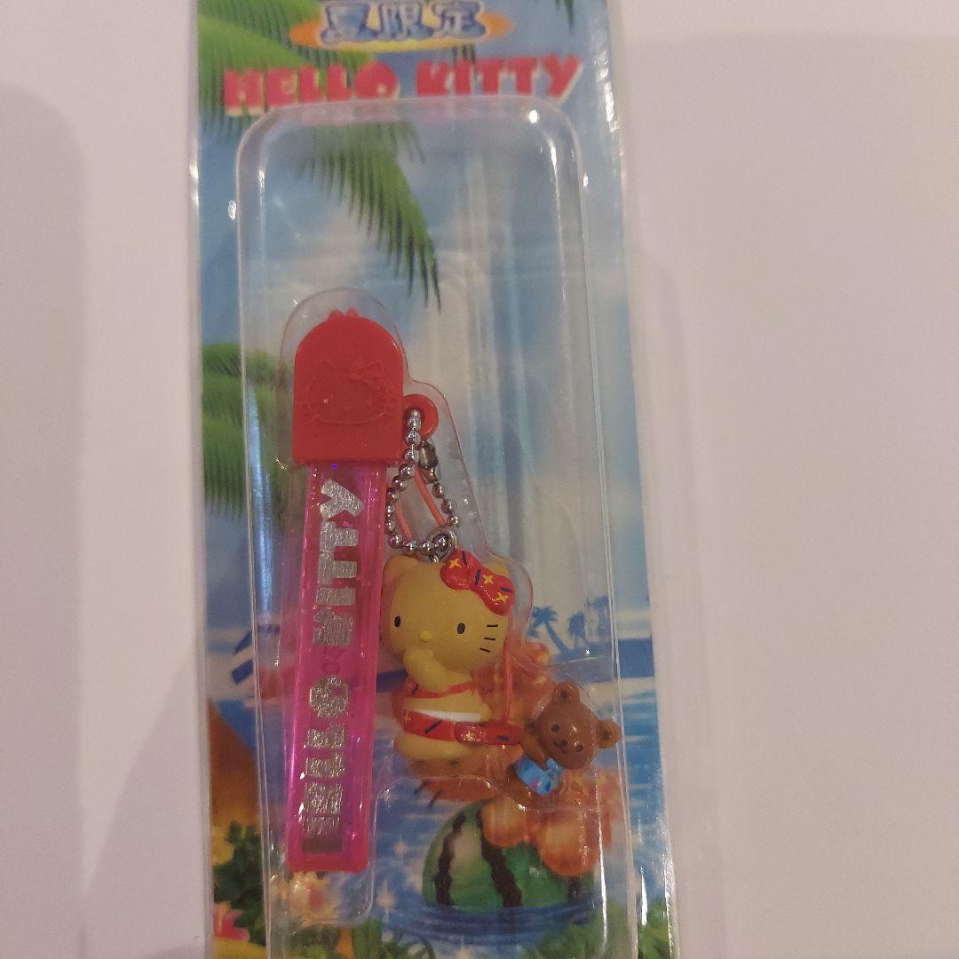 d*3様 ハローキティ　夏限定　日焼け　ストラップ　2点セット　レア