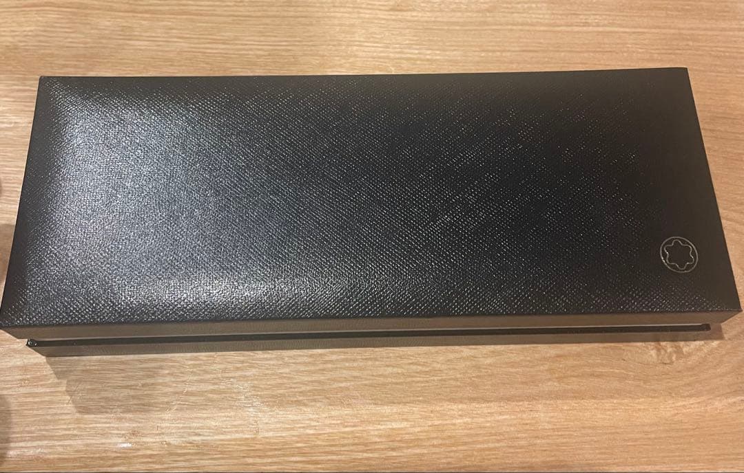 MONT BLANC ブラックボールペン