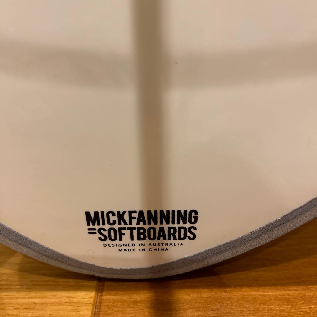 ソフトボード　ミッドレングス　7.6フィート