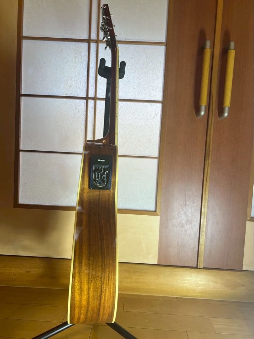 Morris S-20TS　女性でも最高に弾きやすいです 　アコギ　エレアコ