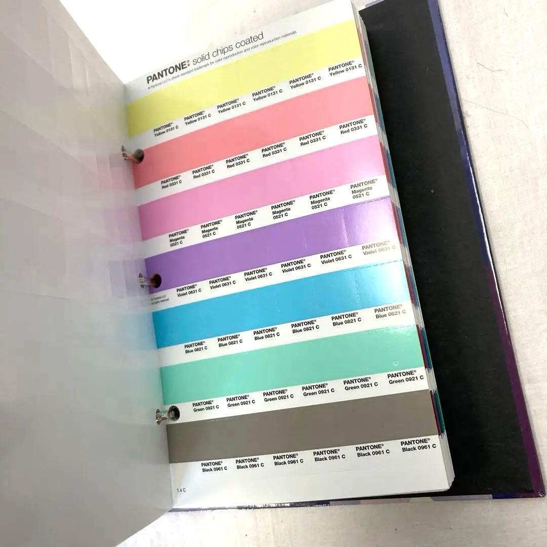 1214パ PANTONE SOLID CHIPS 色見本 パントン