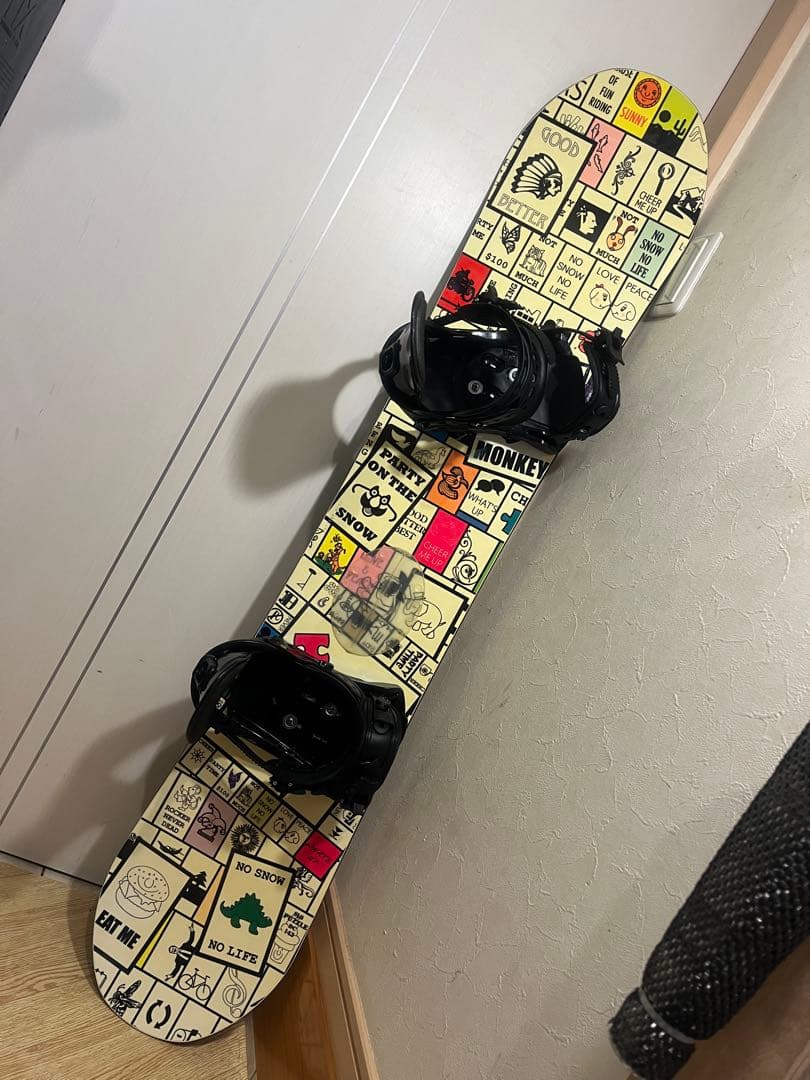 初中級向けカービング、グラトリボード！POS 143cm 新品バインセット