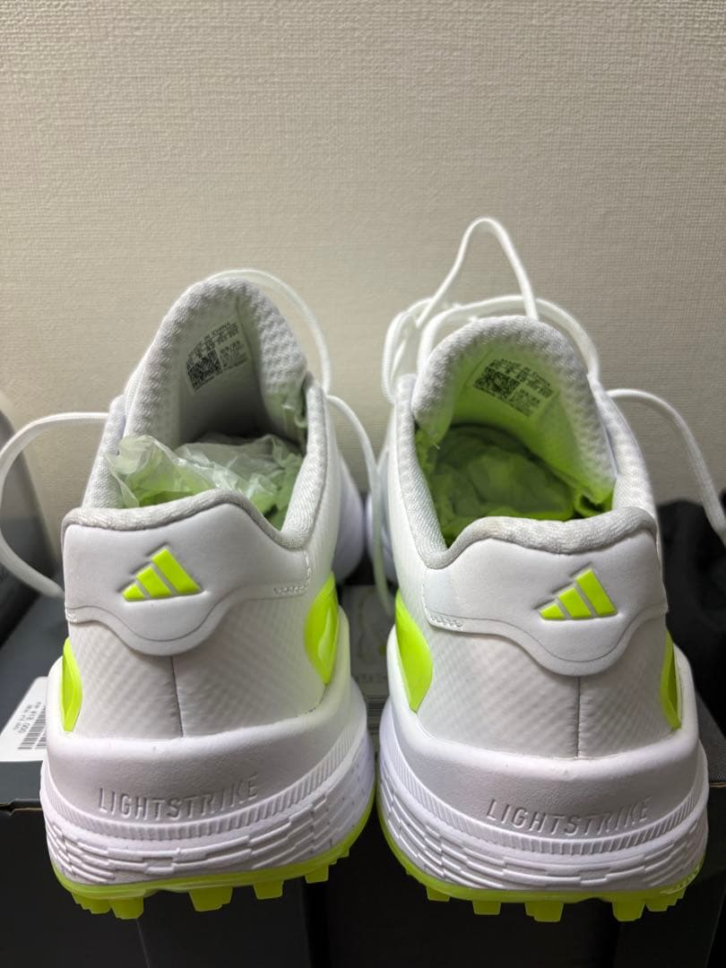 adidas LIGHTSTRIKE ゴルフシューズ ホワイト/ライム