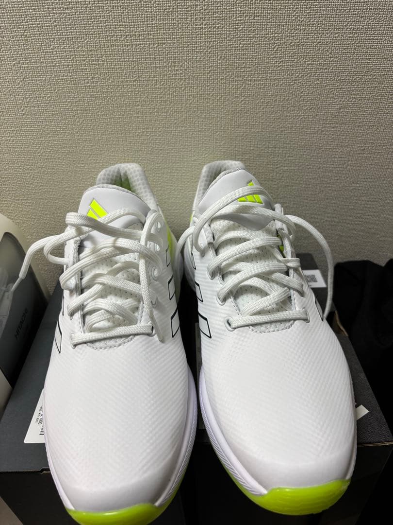 adidas LIGHTSTRIKE ゴルフシューズ ホワイト/ライム