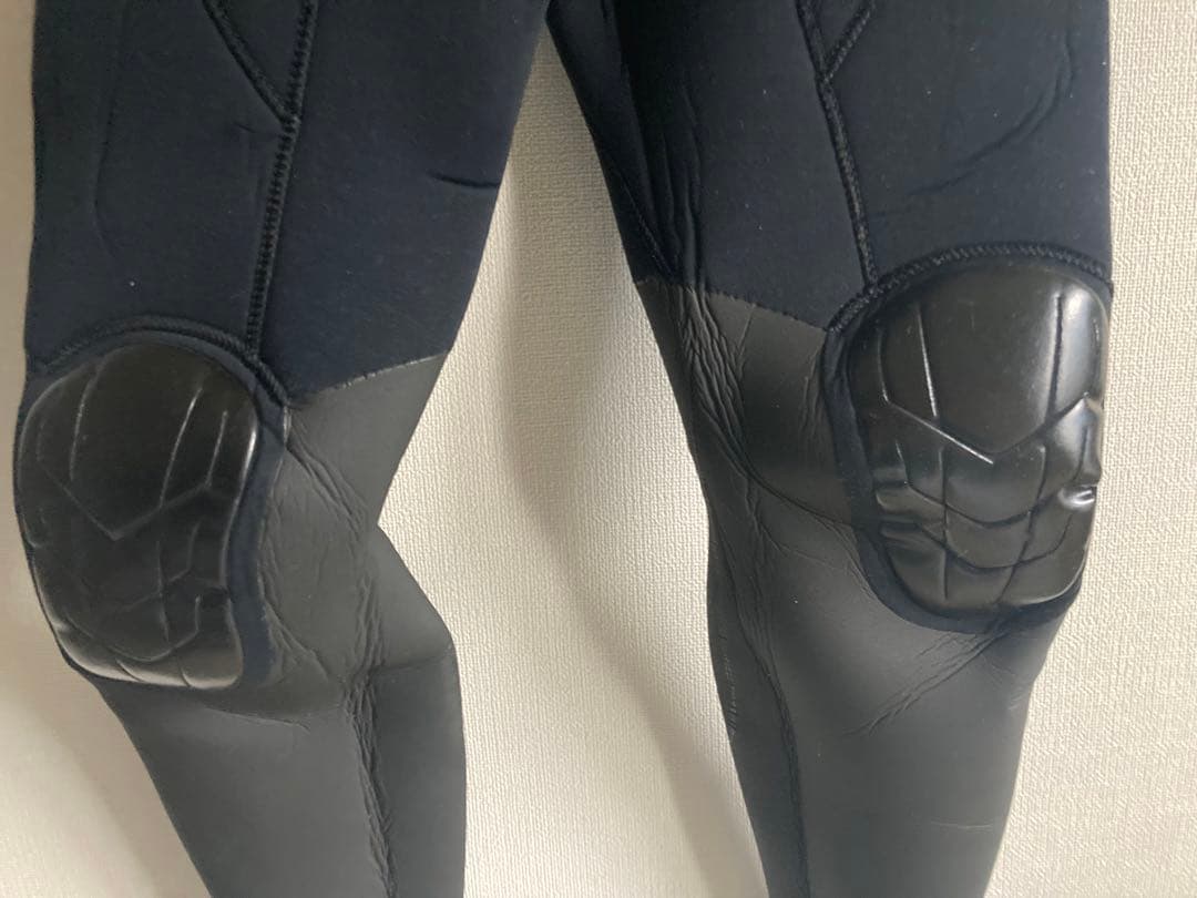 ウエットスーツセミドライブレイクアウト5/3mm