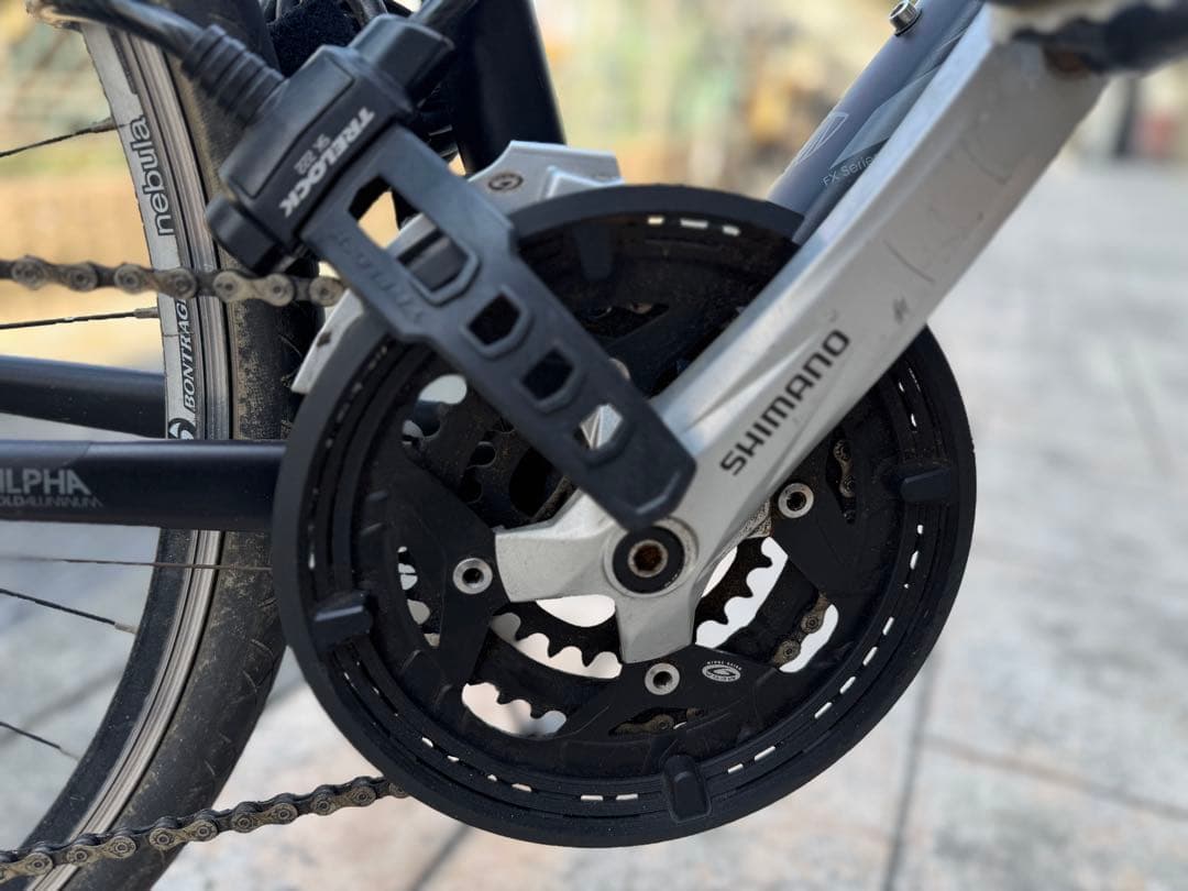 は*る様 【定価8.3万円】マットブラックTrek 大阪府引き取り可能な方限定