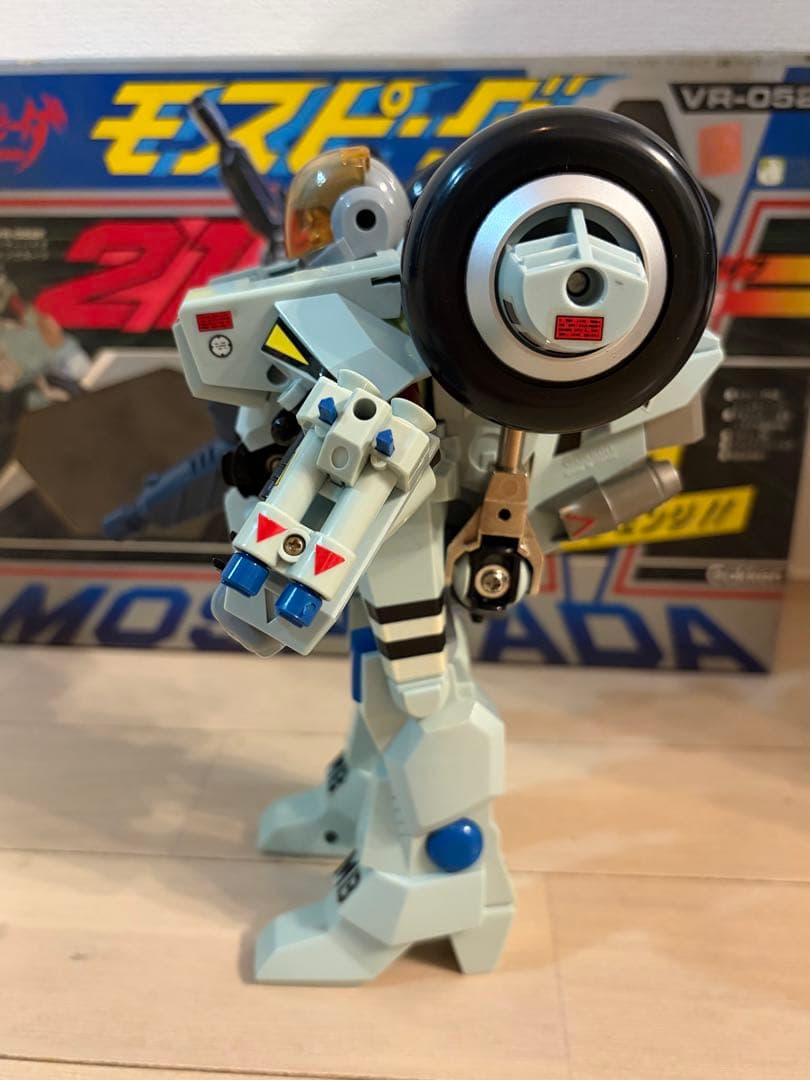 モスピーダ VR-052F 変形ロボット