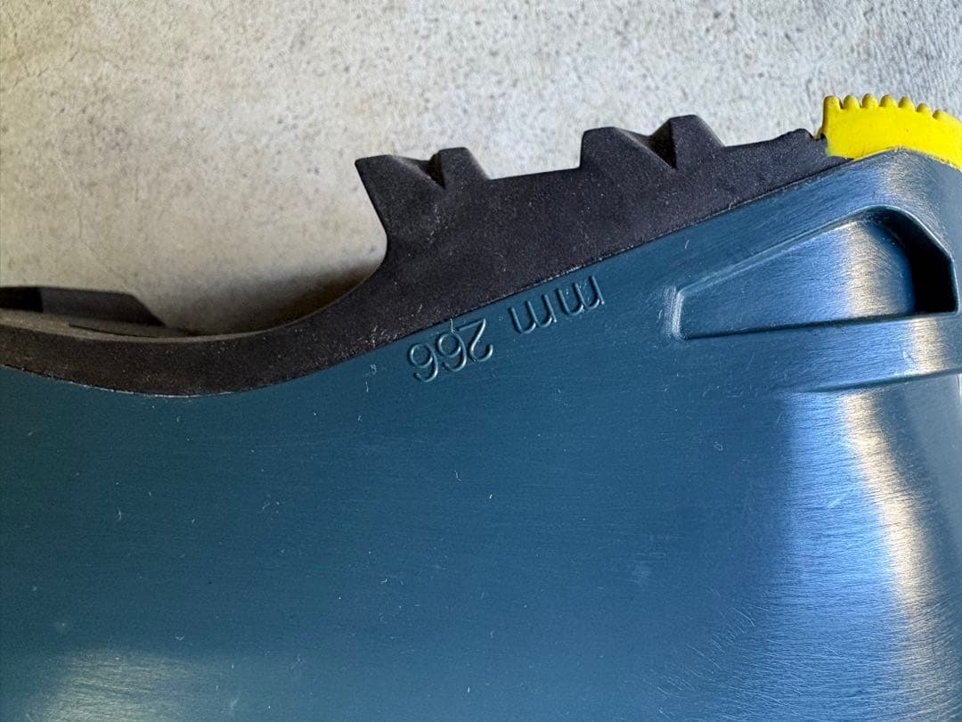 新品未使用品フィッシャー スキーブーツ TRAVERS