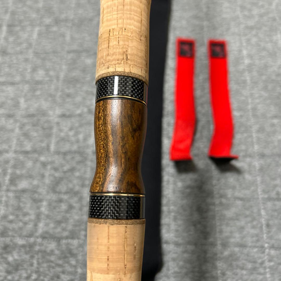 ワールドシャウラ2704r