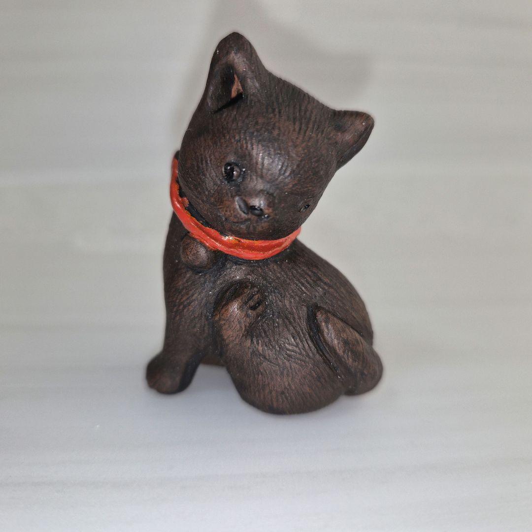 は*り様 駿河山正作　赤い首輪のネコ