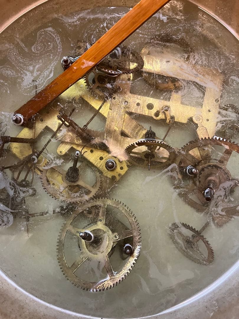 アメリカ製ゼンマイ式掛け時