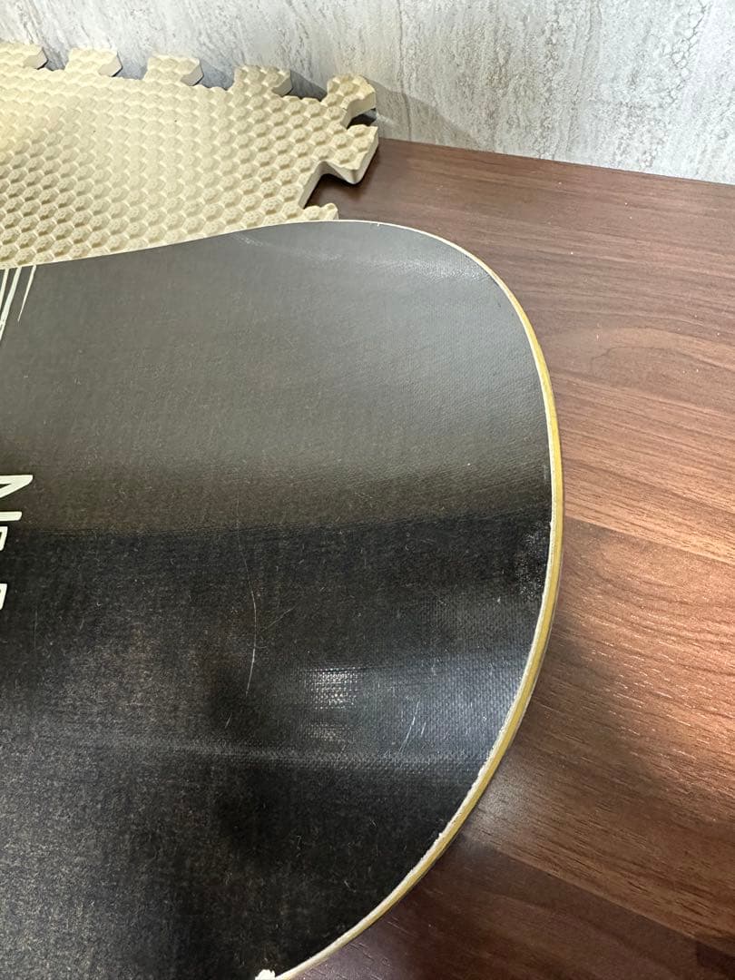 美品 スノーボード FTWO（現FNTC） TNT 147cm ケース付