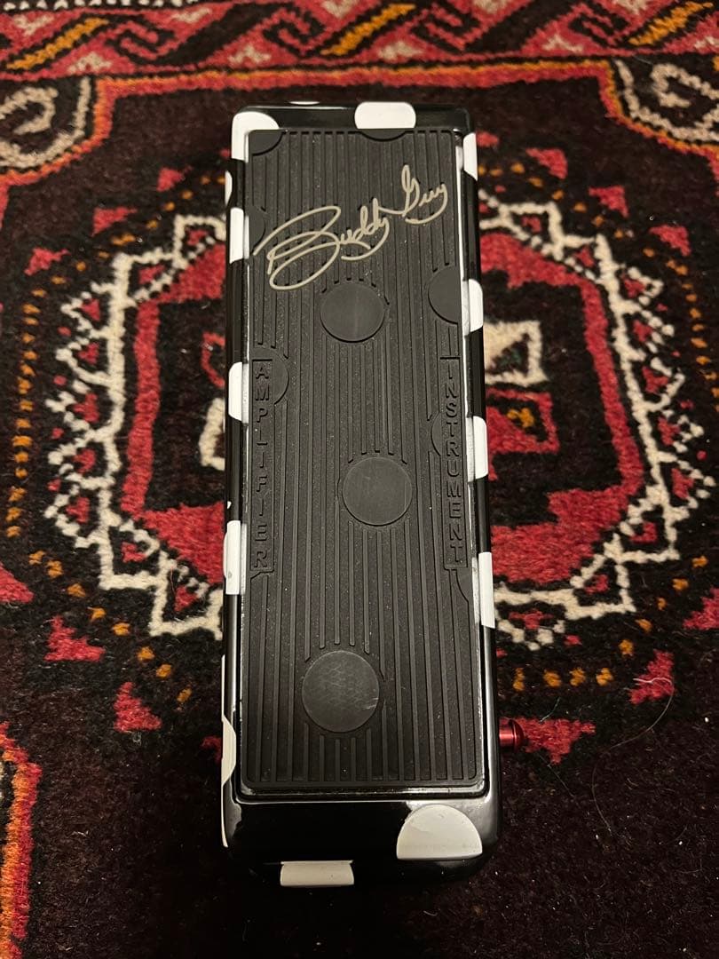 Cry Baby Buddy Guy シグネチャー ワウペダル