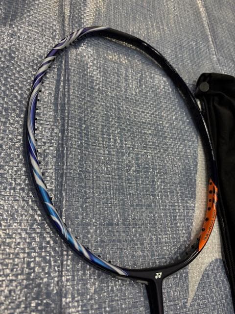 タイムセール！YONEX AX100ZZ アストロクス100ZZ