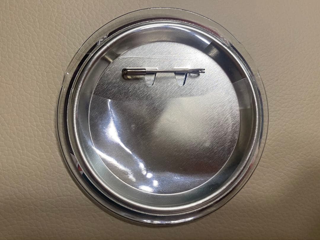 【冨岡義勇】【真菰　錆兎】缶バッチ　2つセット