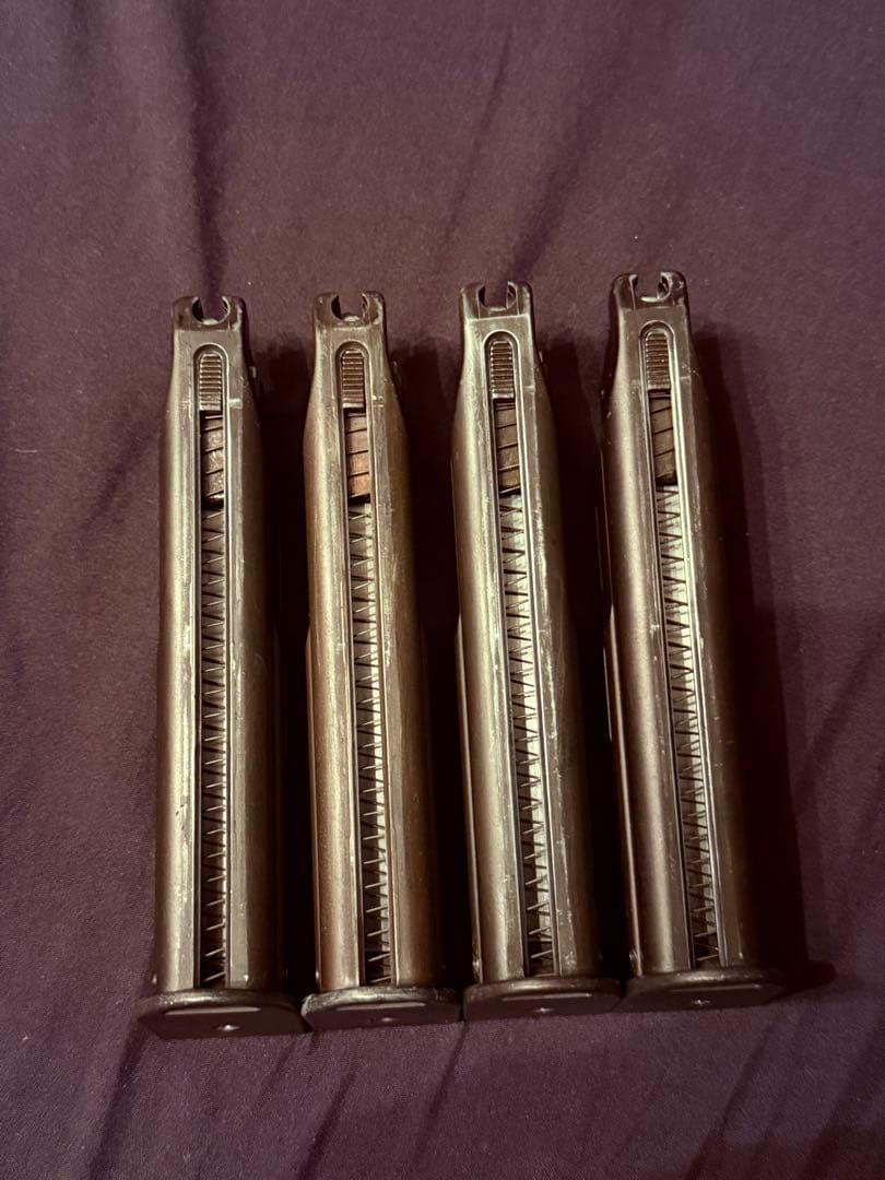 タニオコバ VP70M ガスブローバック 中古品 マガジン4本