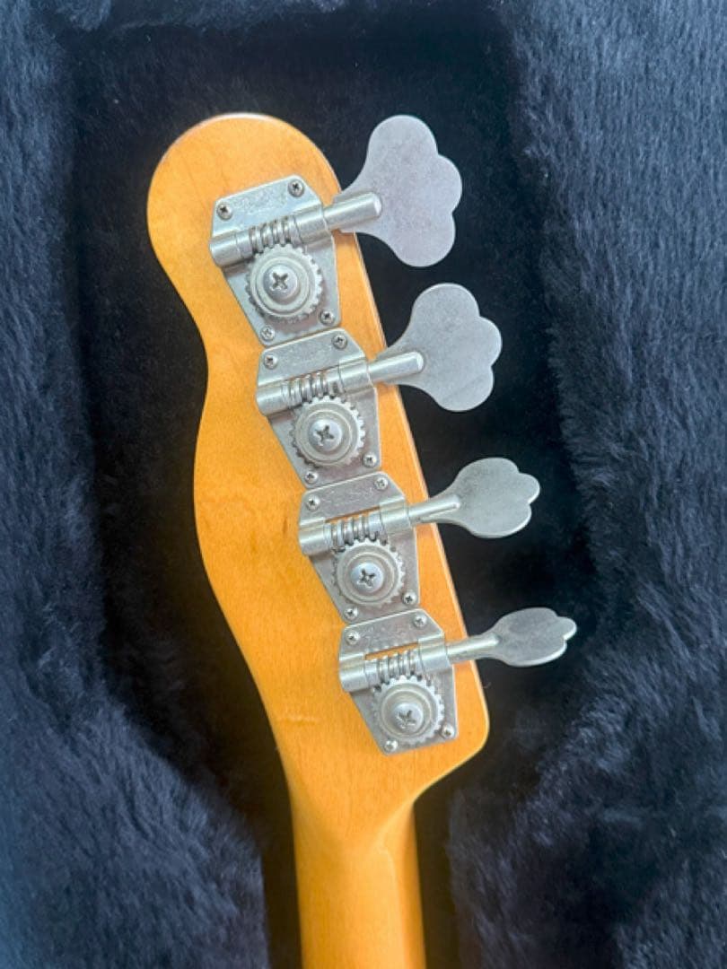 1980年代初期Eシリアル 星入りロゴ Fender USAバレット ベース