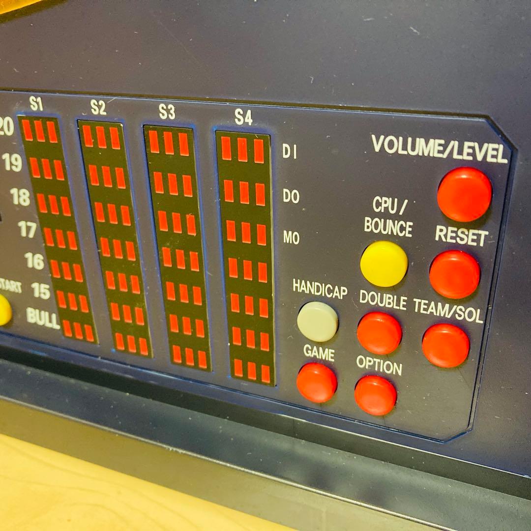 【美品】エレクトリックダーツボード SFD-6000 スミノフアイス 扉木製