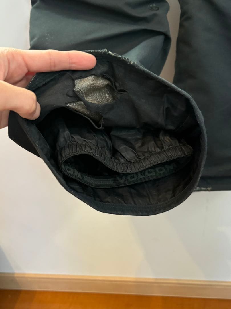 VOLCOM 子供用 スノーボードウェア　S