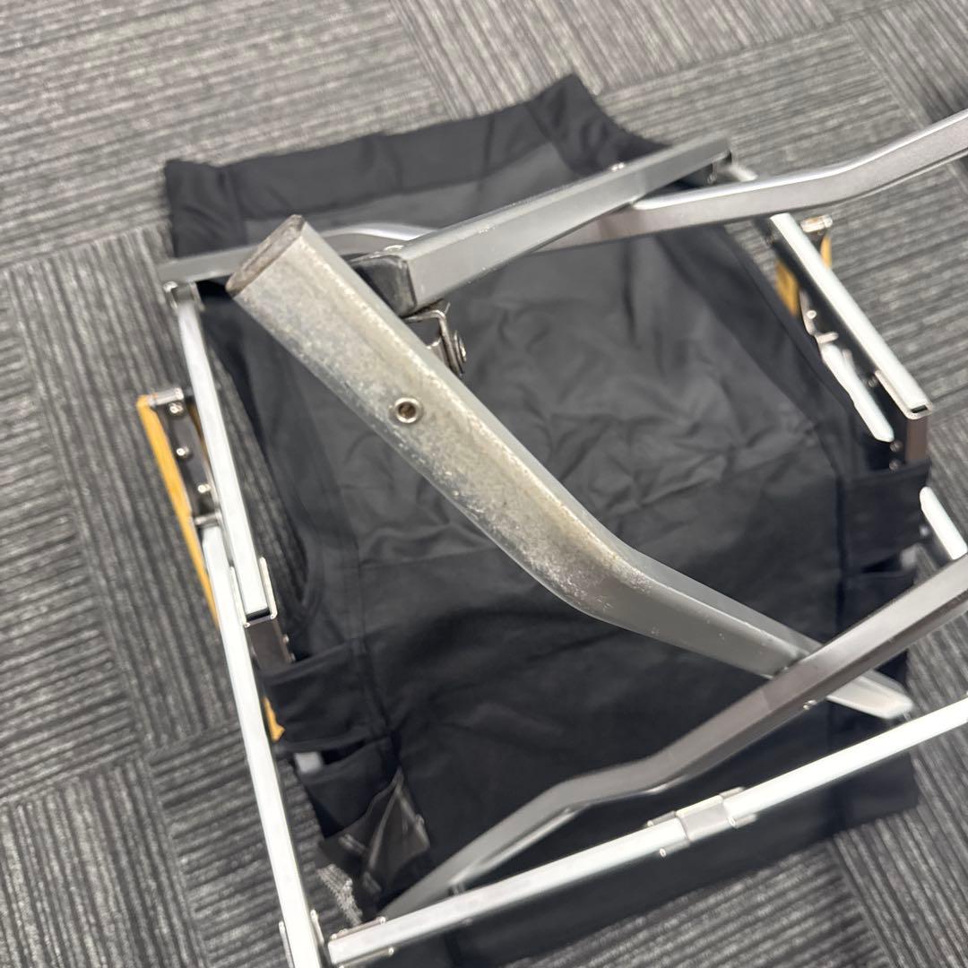 スノーピークのガーデンローチェア30 ブラック