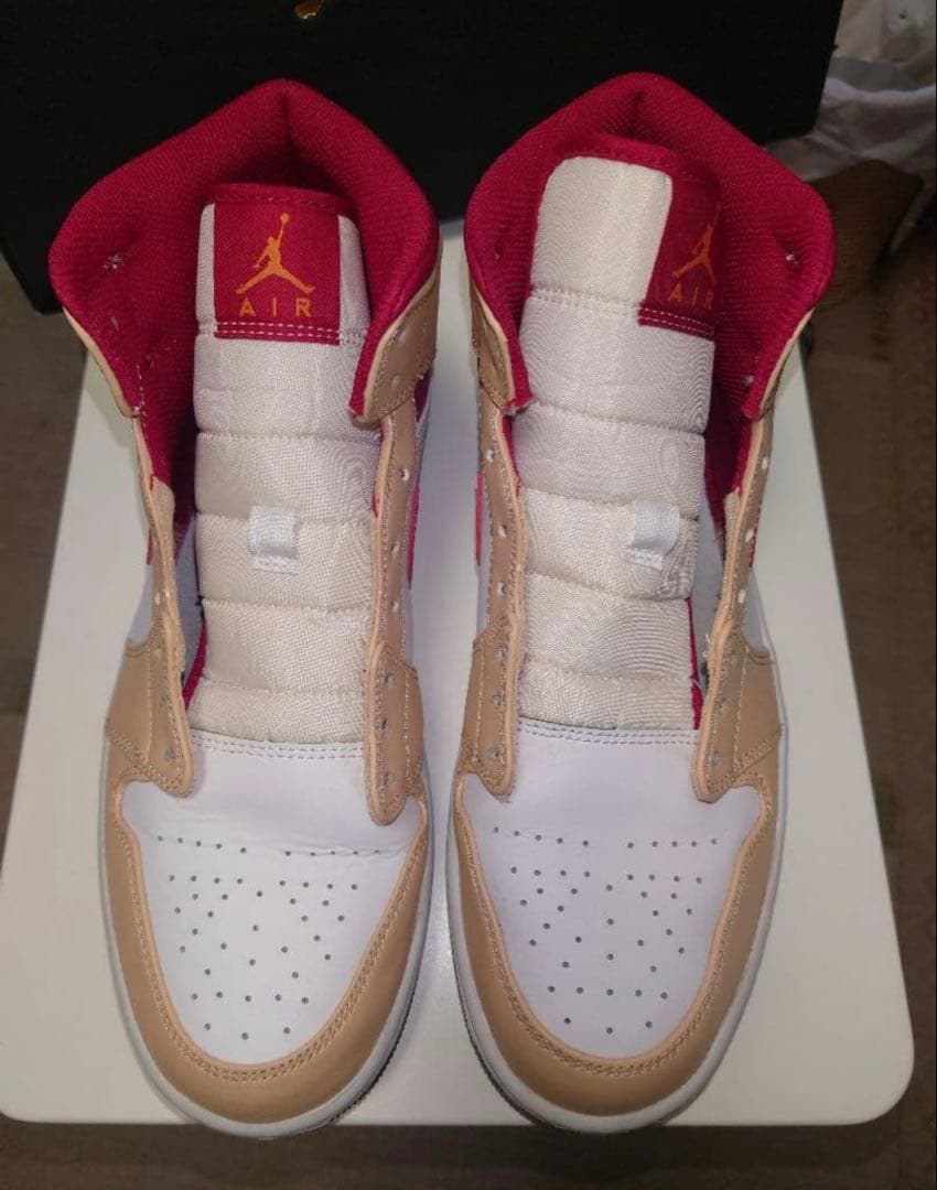 ナイキ エアジョーダン1 ミッド ／Air Jordan 1 Mid