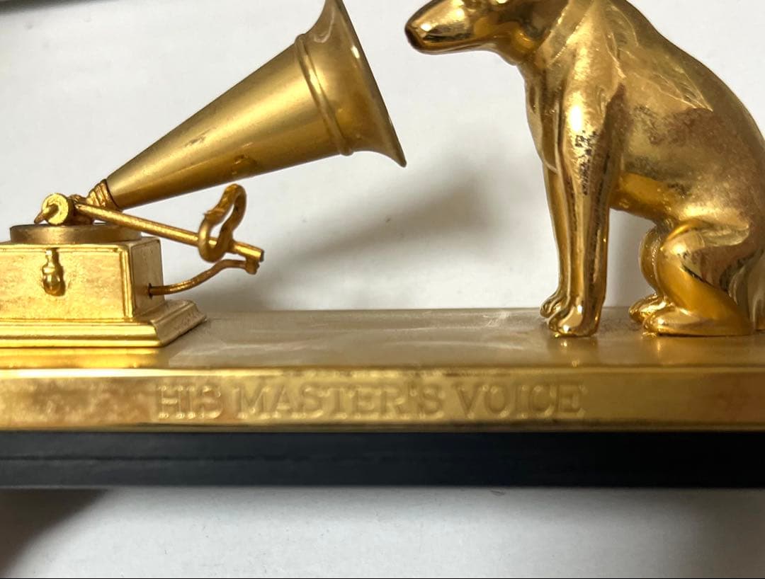 期間限定お値引き　◉ビクター　ニッパー犬と蓄音機の置物　希少