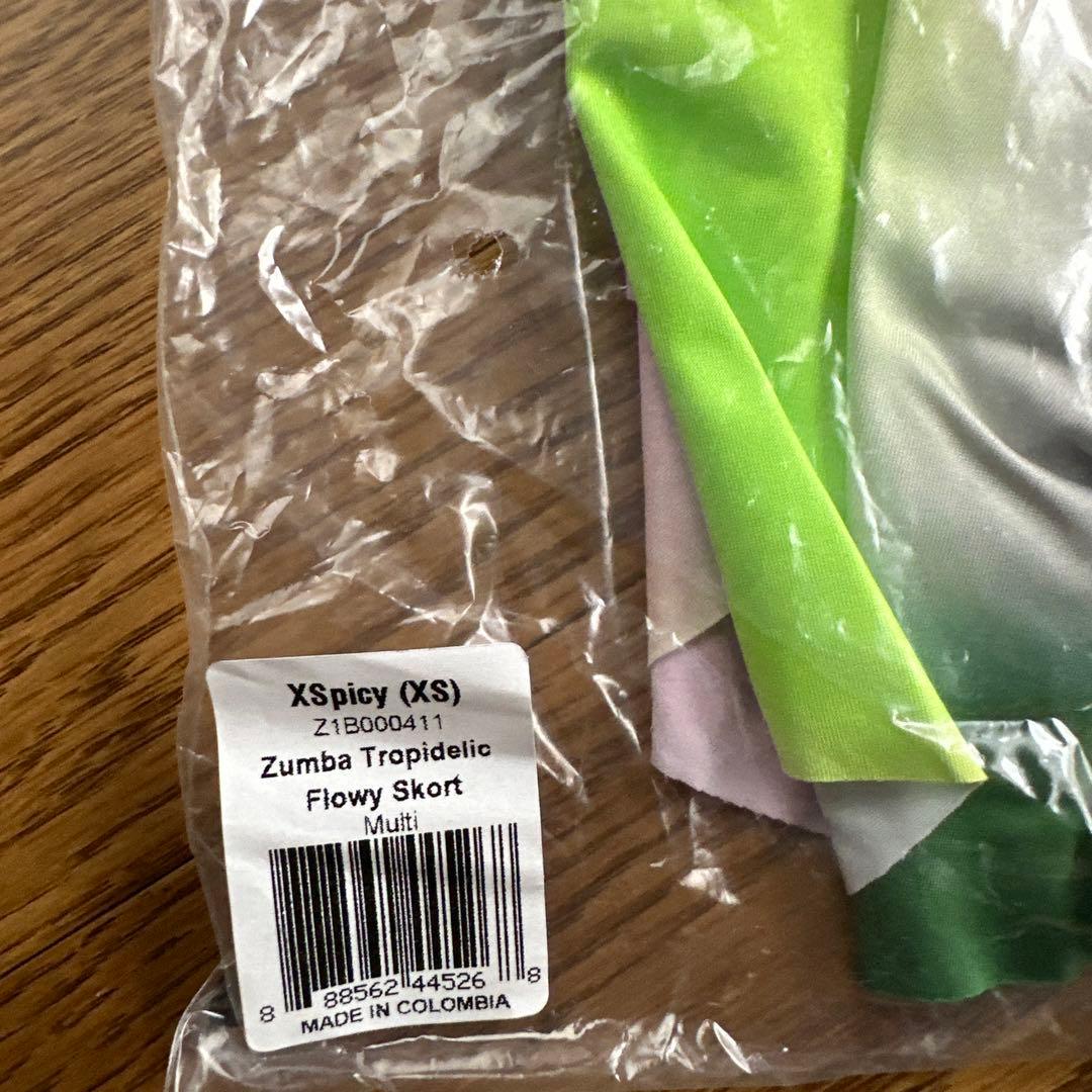 正規品 新品 ズンバ X S Tropidelic Flowy スコート