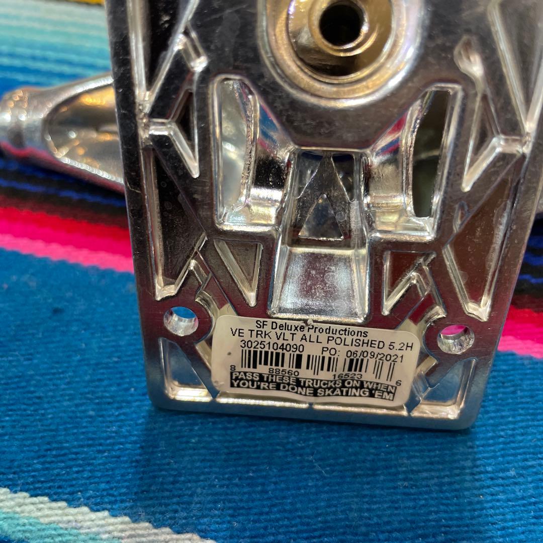 ベンチャートラック　VLT ALL POLISHED 5.2H トラック