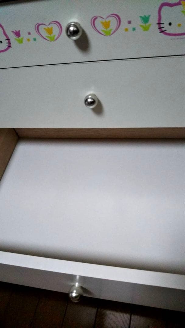 ハローキテイチューリップシリーズ木製ローチェスト