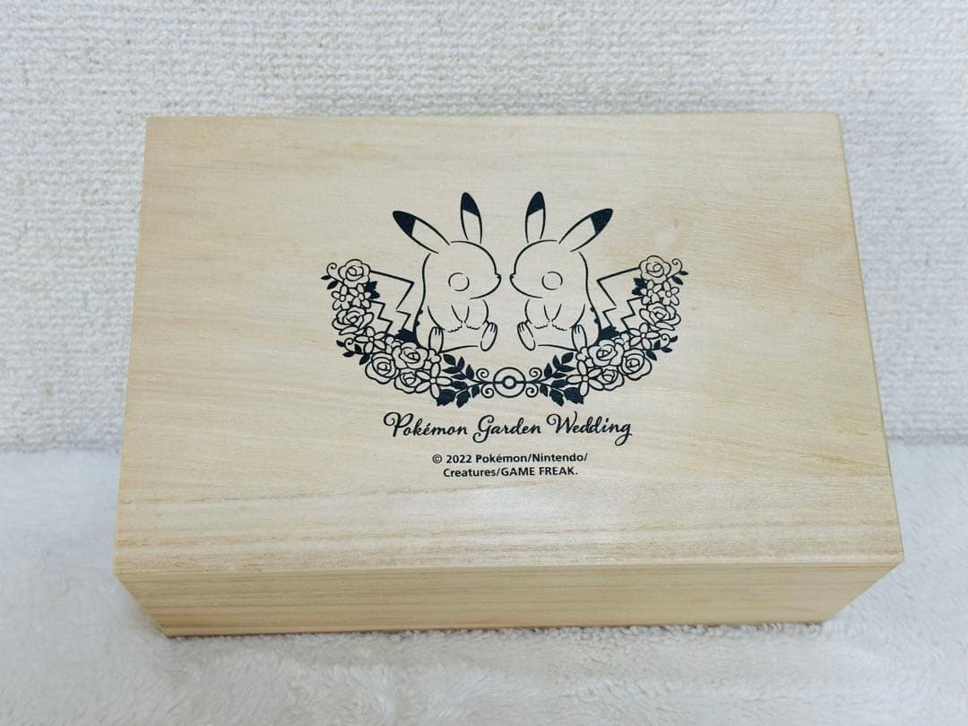 【希少、美品セット！】TOMY初期ピカチュウぬいぐるみ&ピカのペアグラスセット