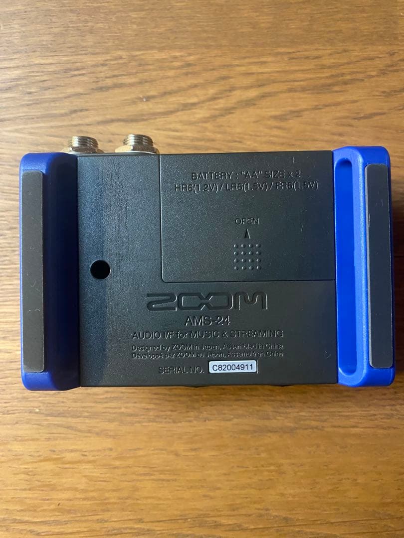 ZOOM AMS-24 オーディオインターフェース
