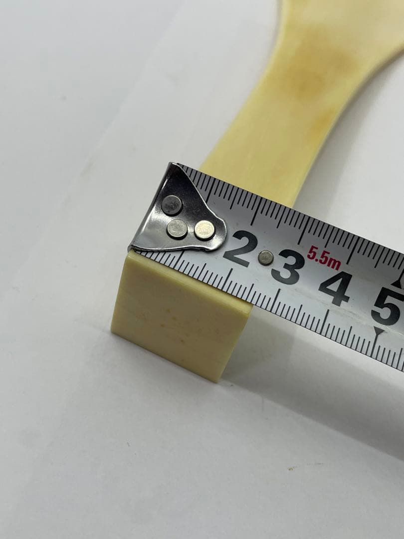 ヴィンテージ  天然素材　バチ　重さ約　119g　#723