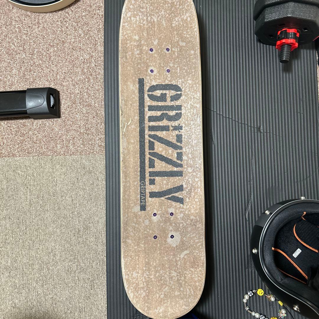 Grizzly スケートボードデッキ